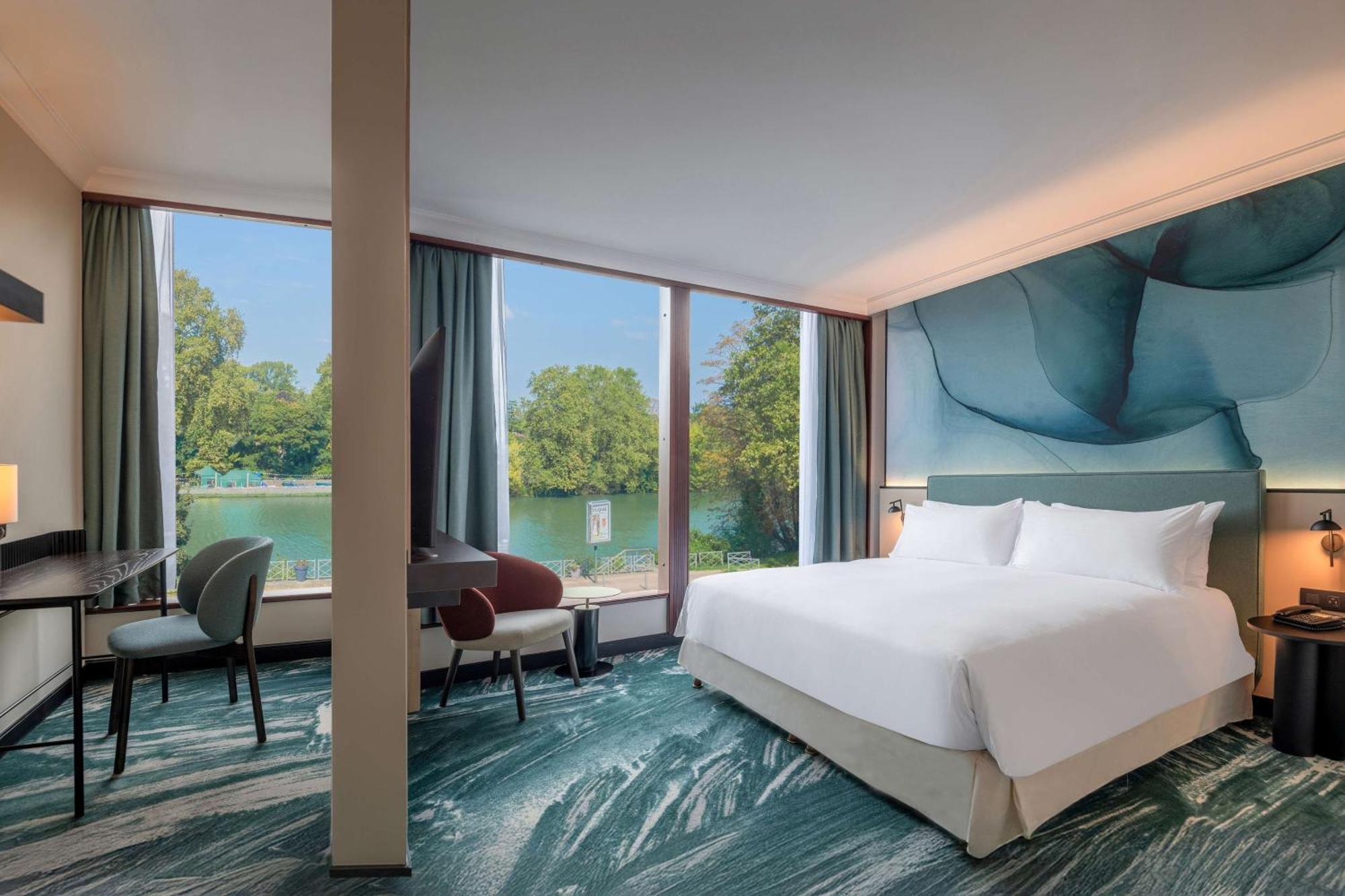 Doubletree By Hilton Paris Bougival酒店 外观 照片
