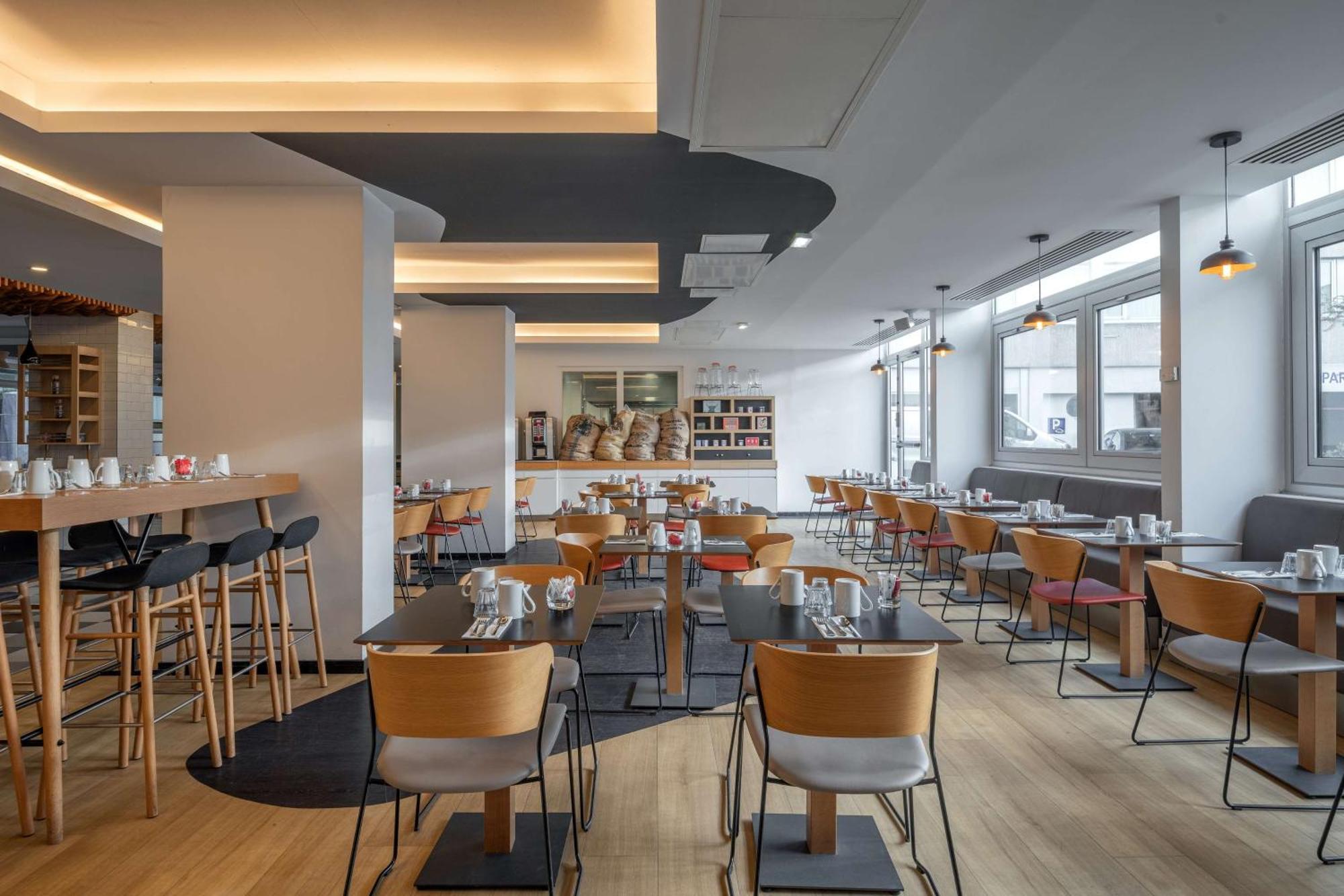 Doubletree By Hilton Paris Bougival酒店 外观 照片